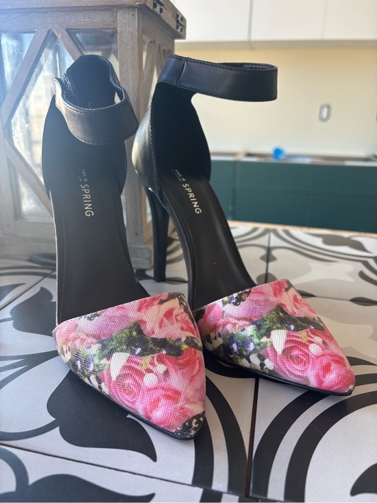 Call It Spring Shoes - Call It Spring Pink Floral Pointed Toe Ankle-Strap Heels